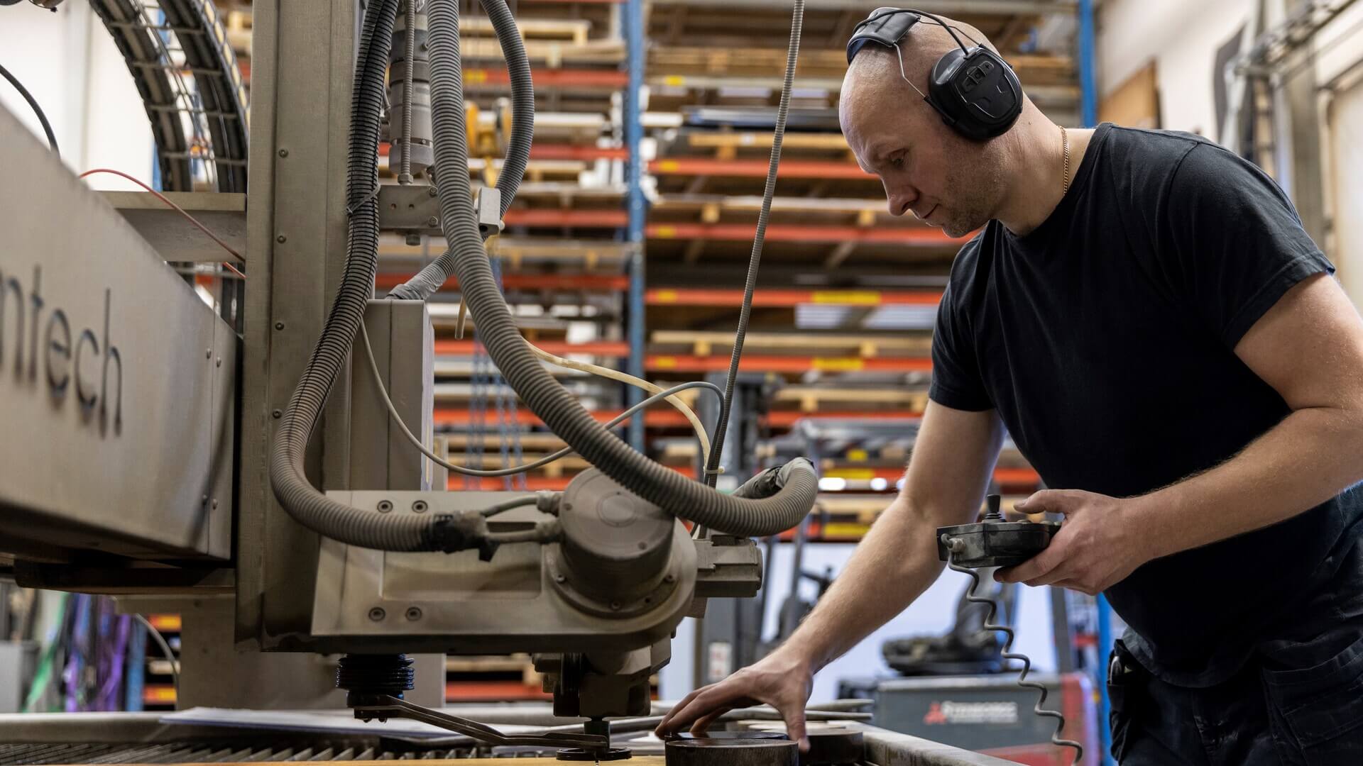 Profilteknik tillverkningsverkstad
